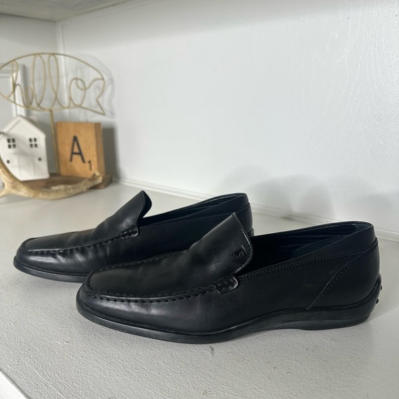 Tod's Shoes - Tod’s Classic Black Leather Fall Quiet Luxury Loafers M 6.5 W9 Made in Italy